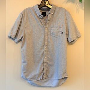 VANS Men's Short-Sleeve Button-Up Shirt in Light Gray